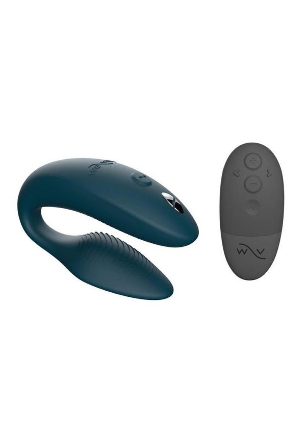 We-Vibe Sync 2 Rechargeable Silicone Couples Vibrator with Remote Control - Velvet Green - Image 3
