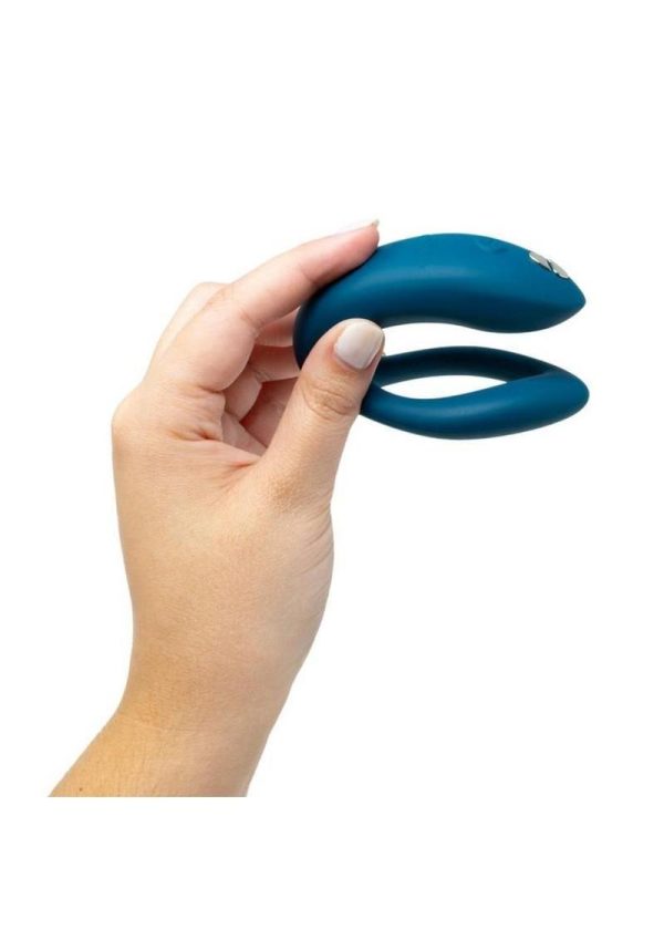 We-Vibe Sync O Rechargeable Silicone Couples Vibrator with Remote Control - Velvet Green - Image 4