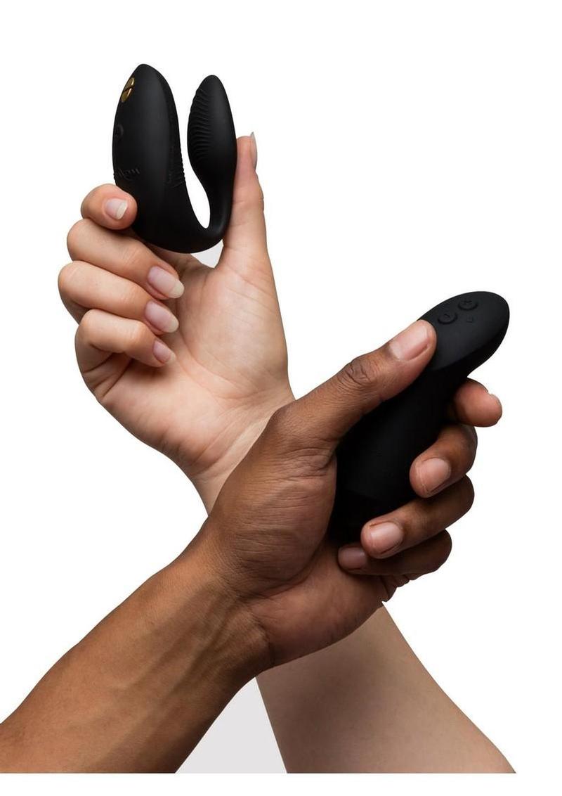 We-Vibe Chorus Rechargeable Silicone Couples Vibrator with Remote Control - Satin Black - Image 3